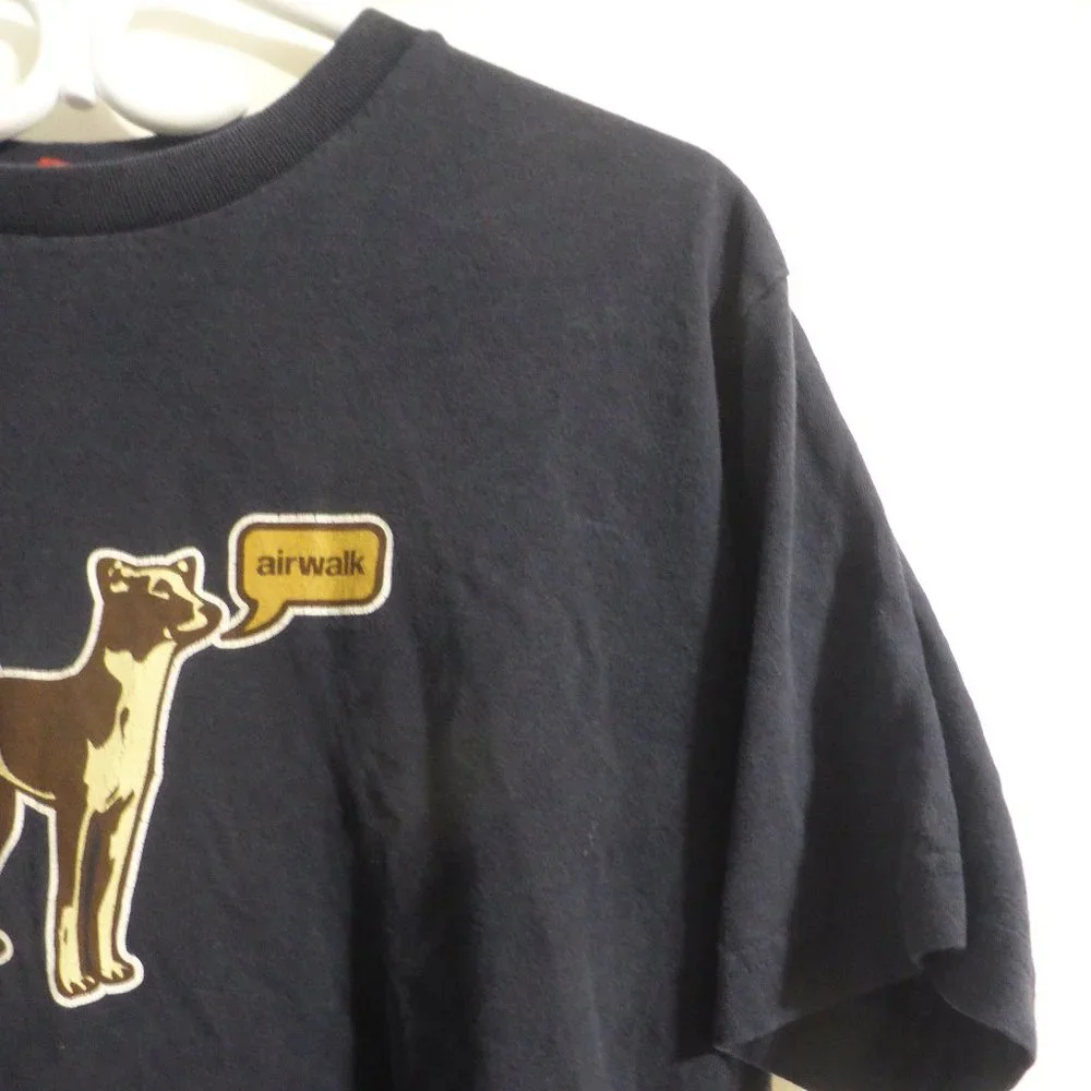 AIRWALK, short sleeve t-shirt, navy with design on front and print on back, EUC - Picture 5 of 11
